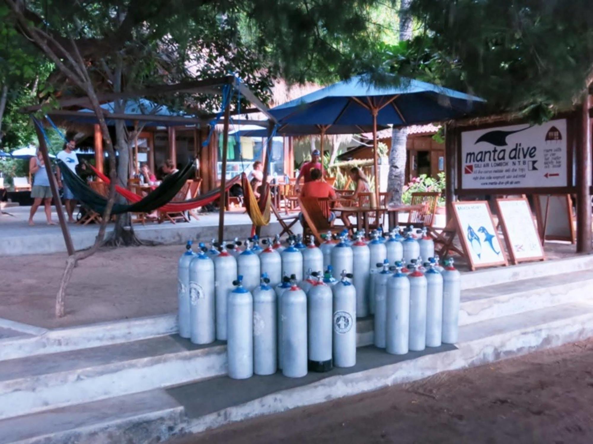 Manta Dive Gili Air Resort Eksteriør billede